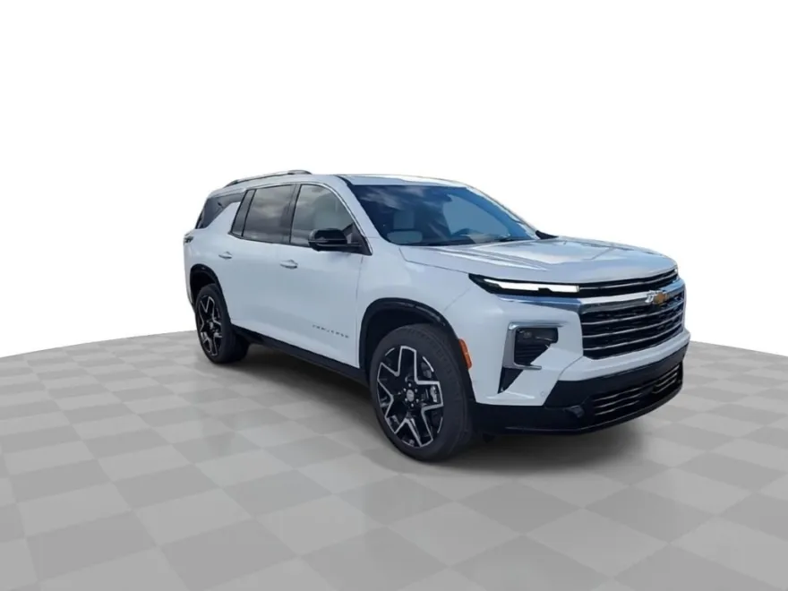 2026 Chevrolet Traverse High Country photo 1