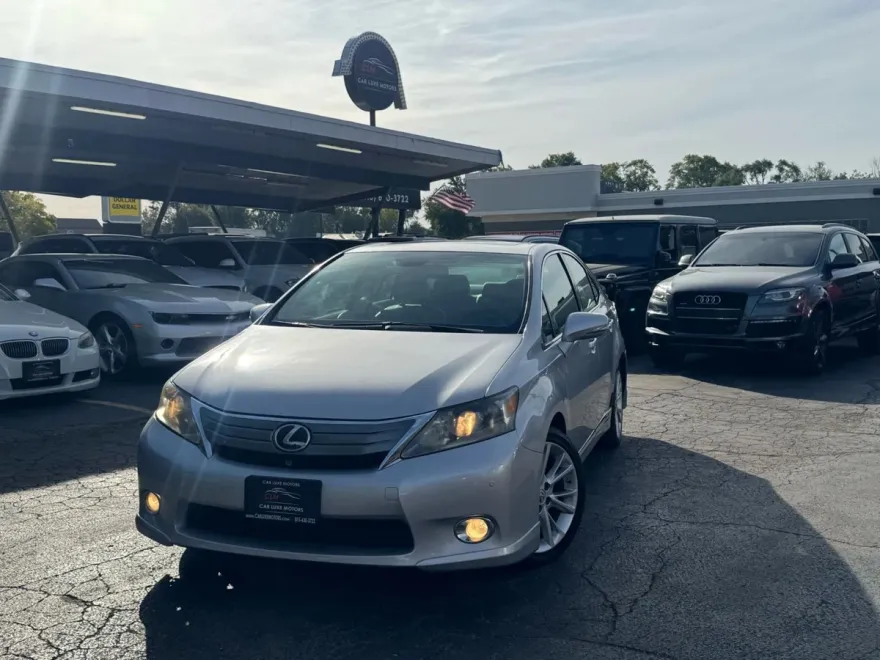 2010 Lexus HS 250h photo 1