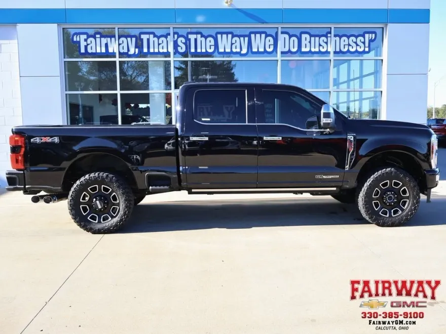 2024 Ford F-350 Platinum photo 1