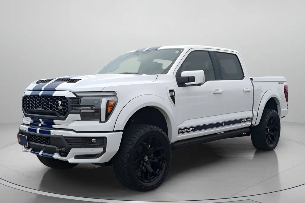 2025 Ford F-150 Lariat photo 1