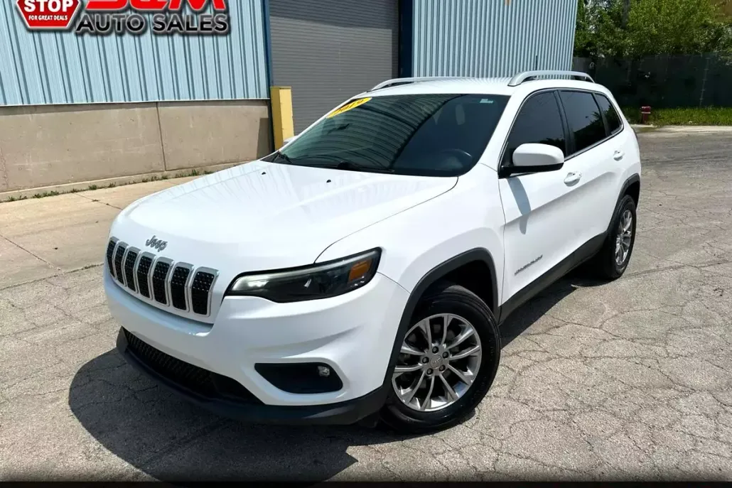 2019 Jeep Cherokee Latitude photo 1