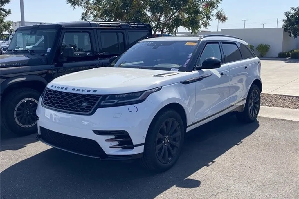 2018 Land Rover Range Rover Velar SE photo 1