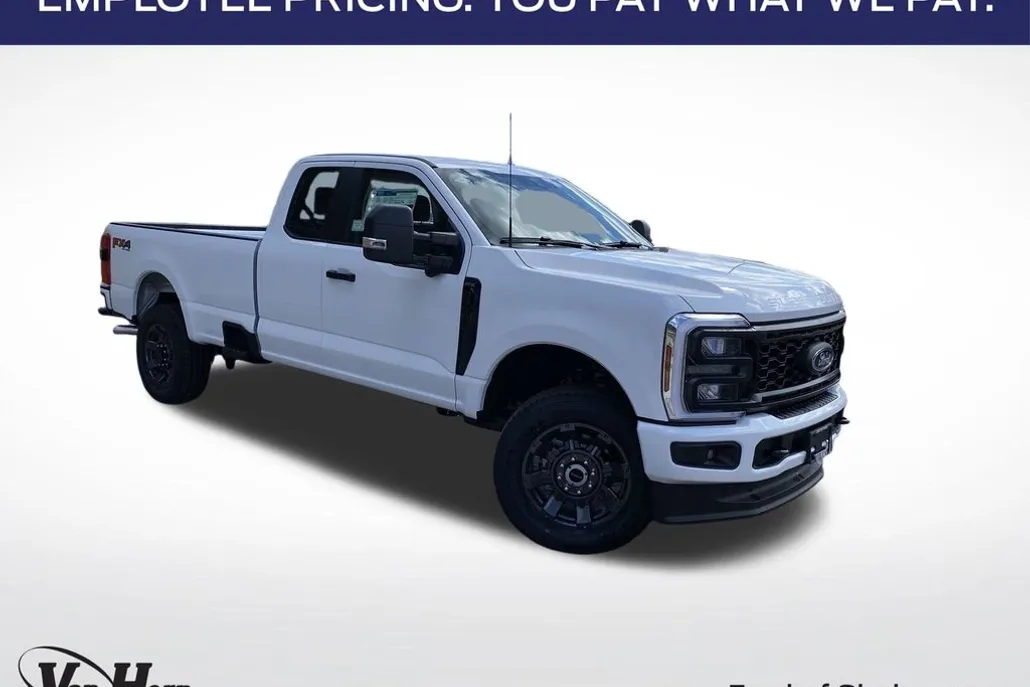 2025 Ford F-350 photo 1