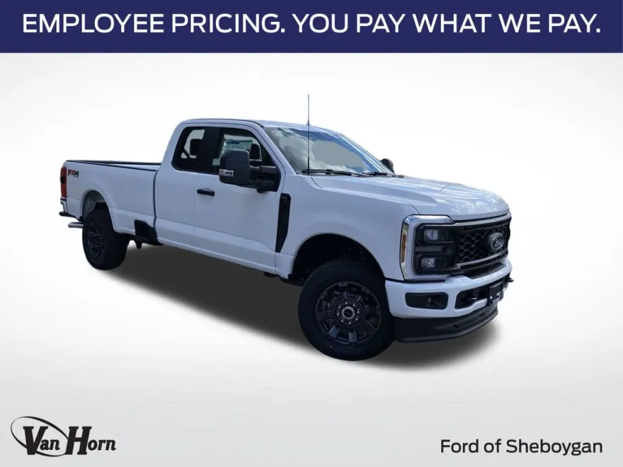 2025 Ford F-350 photo 1