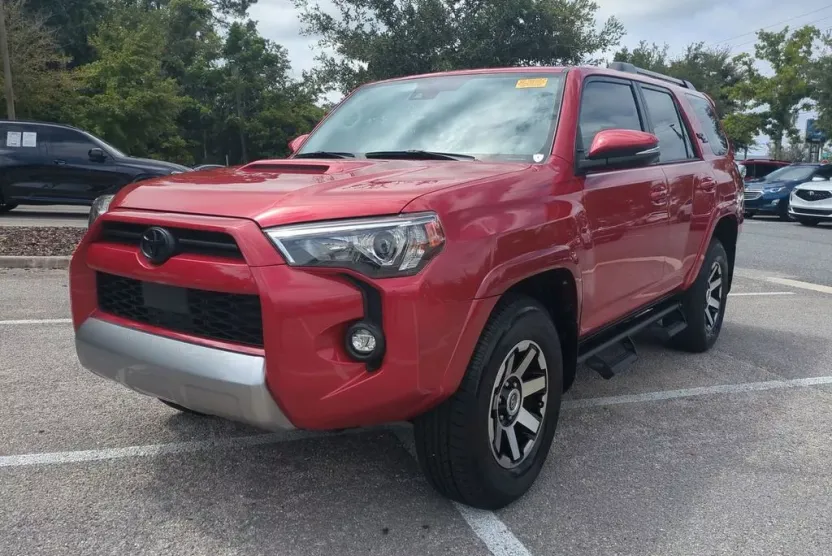 2024 Toyota 4Runner TRD Off-Road Premium photo 1