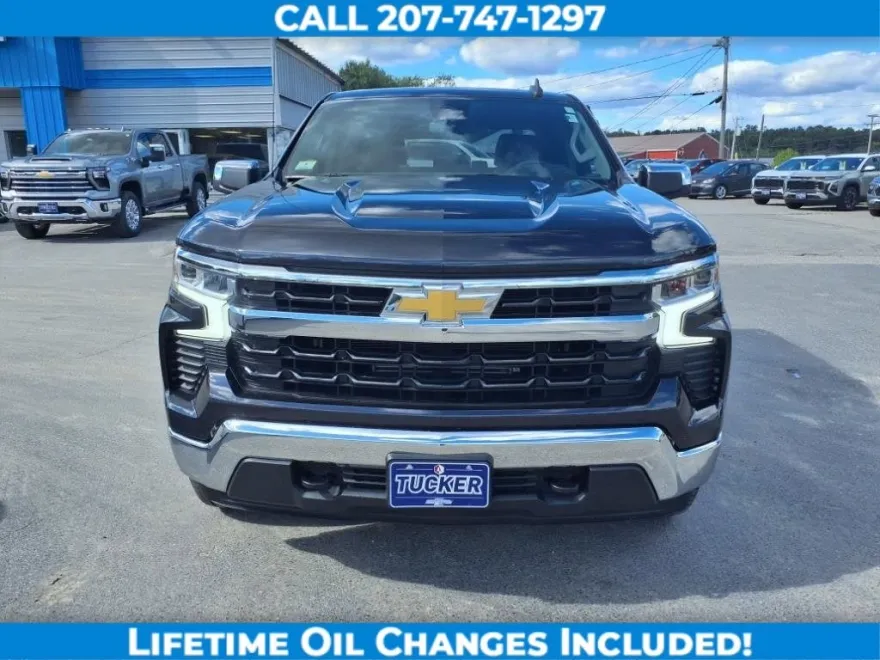 2022 Chevrolet Silverado 1500 LT photo 1