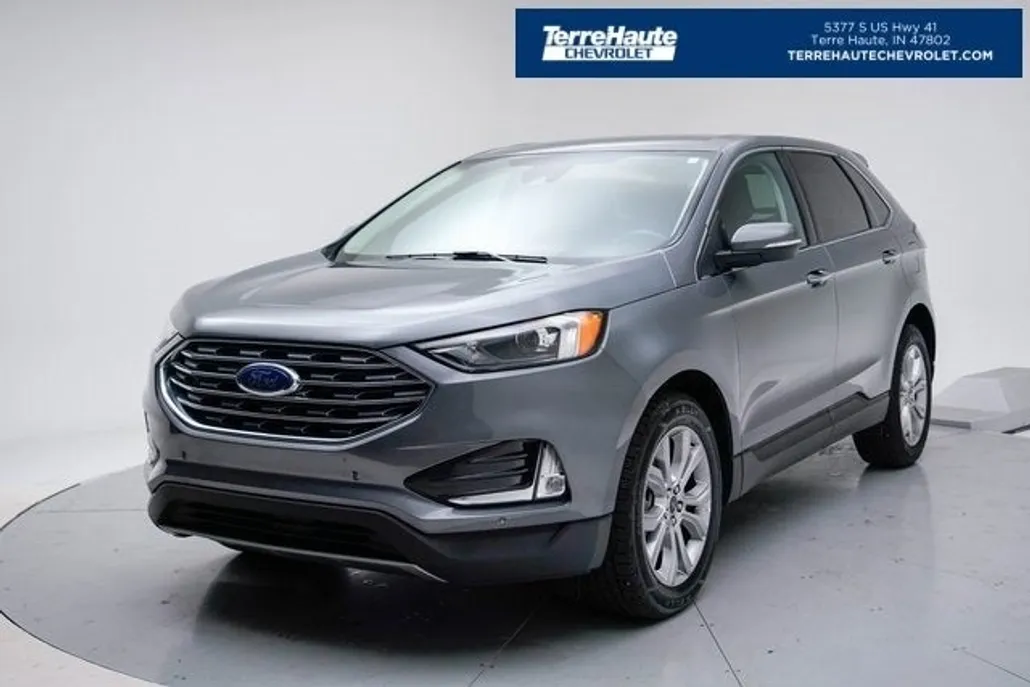 2024 Ford Edge Titanium photo 1
