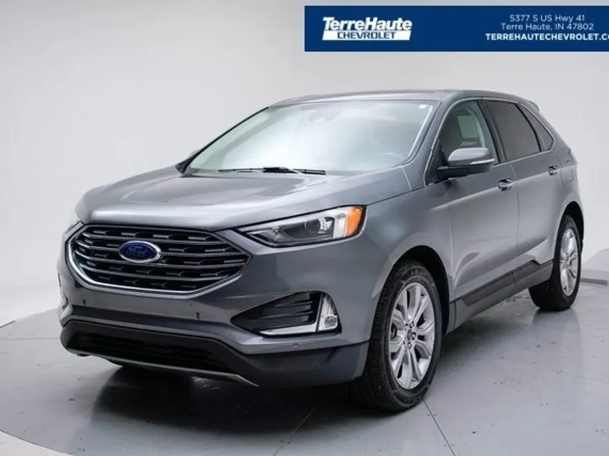 2024 Ford Edge Titanium photo 1