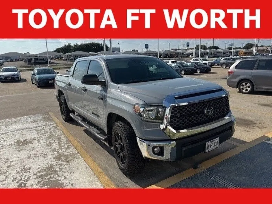 2021 Toyota Tundra SR5 CrewMax photo 1
