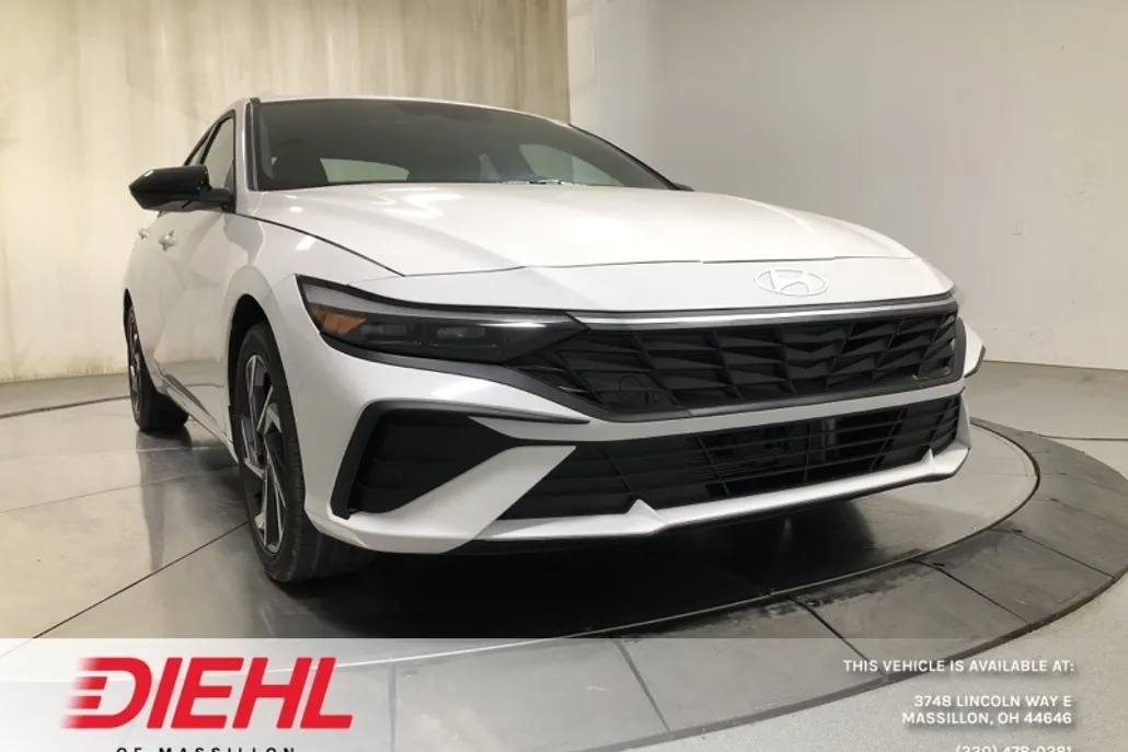 2025 Hyundai Elantra Hybrid SEL Sport photo 1