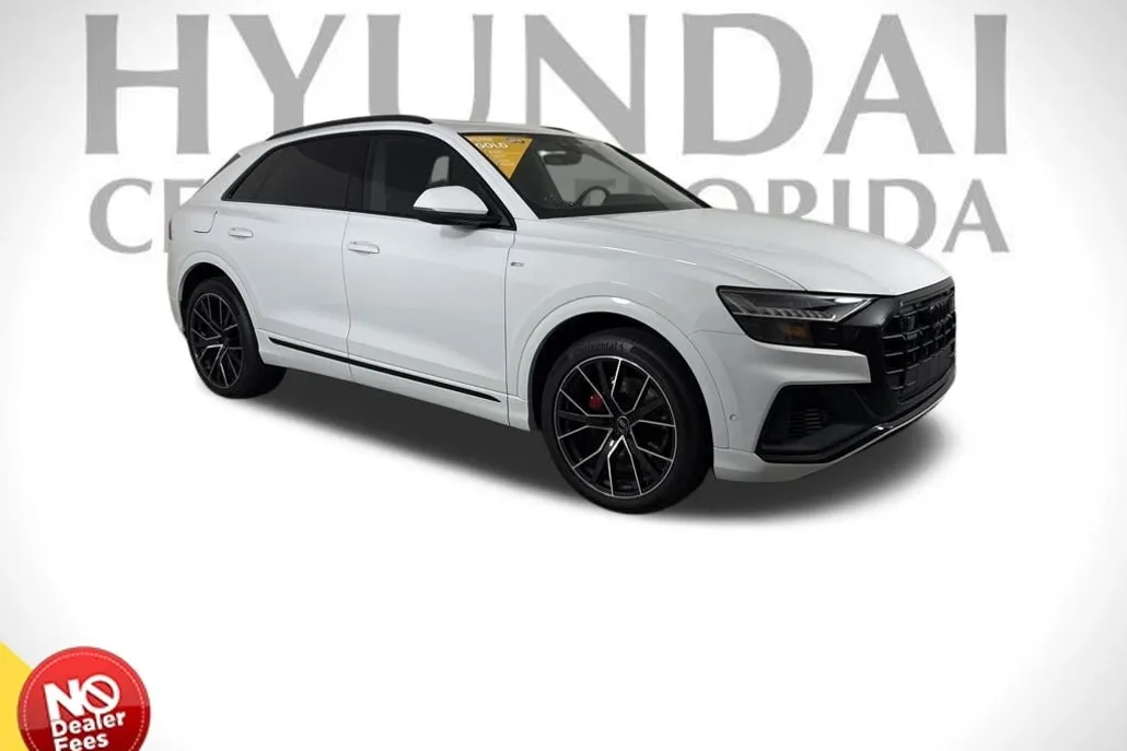 2023 Audi Q8 55 Prestige photo 1