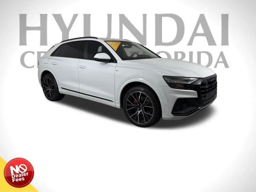 2023 Audi Q8 55 Prestige photo 1