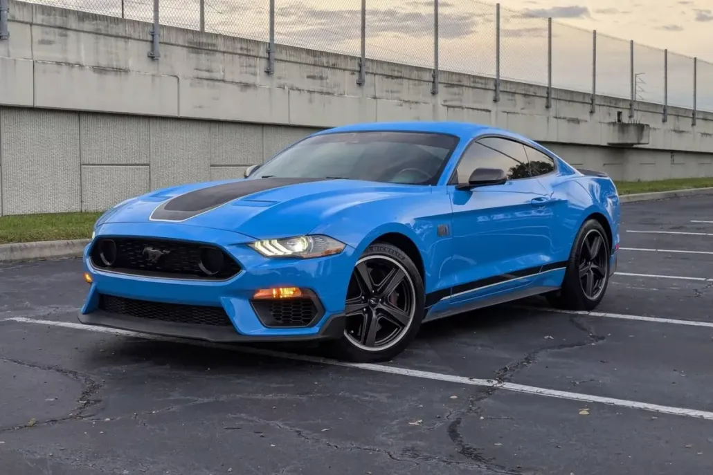 2023 Ford Mustang Mach 1 photo 1