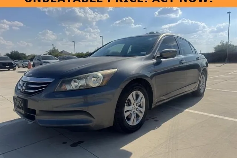 2011 Honda Accord LX-P photo 1