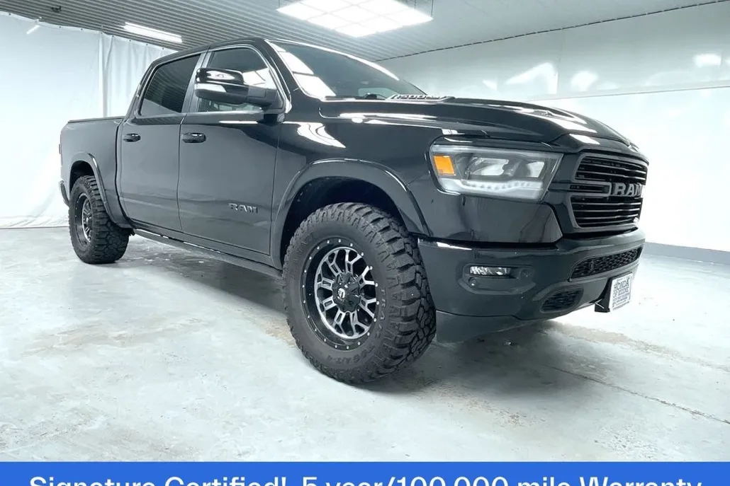 2022 Ram 1500 Laramie photo 1