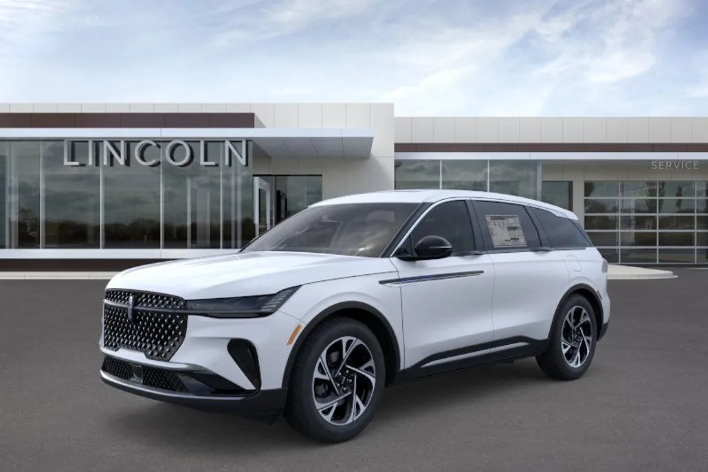2025 Lincoln Nautilus Premiere photo 1