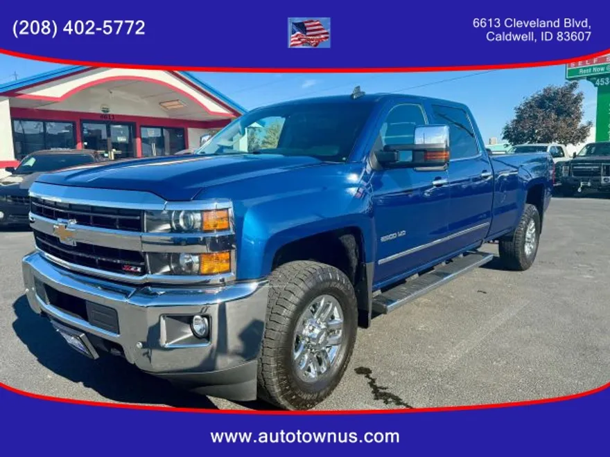 2019 Chevrolet Silverado 2500HD LTZ photo 1