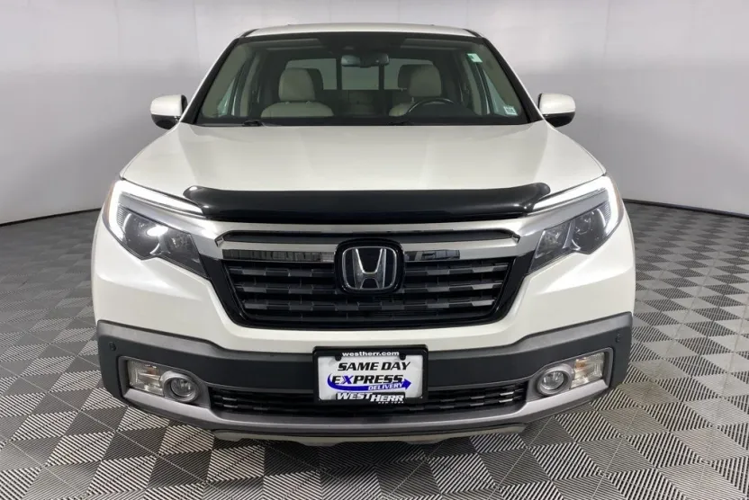 2020 Honda Ridgeline RTL-E photo 1