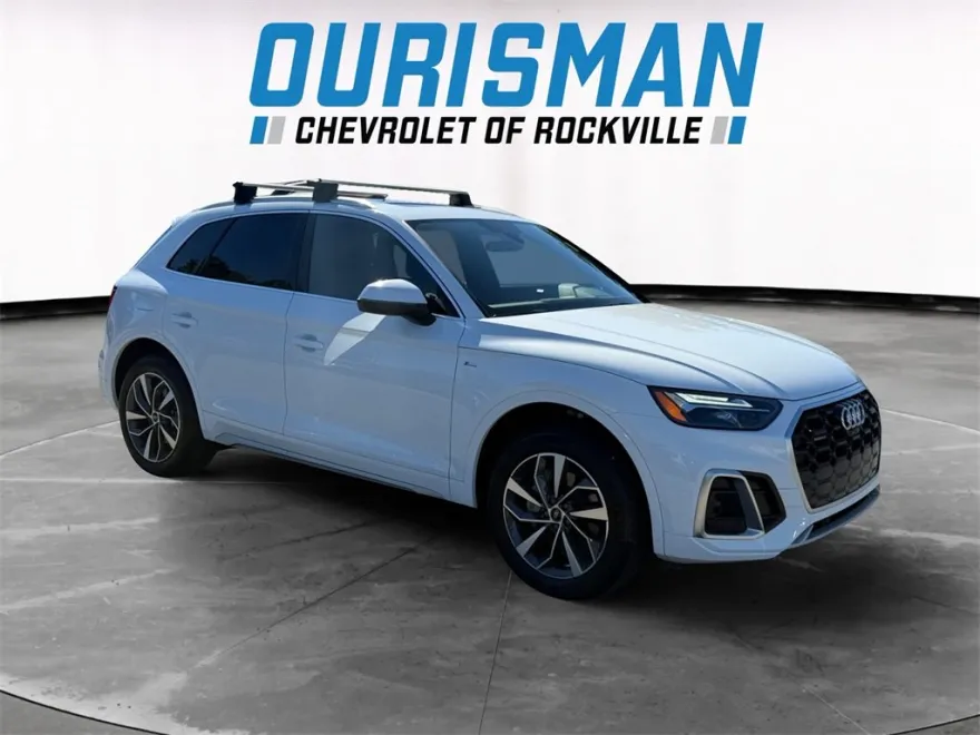 2024 Audi Q5 S line Premium Plus photo 1