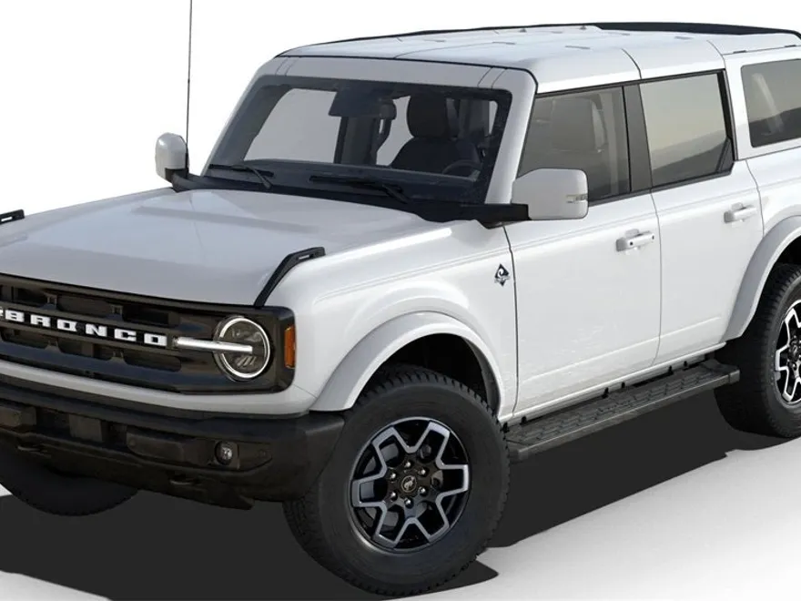 2025 Ford Bronco Outer Banks photo 1