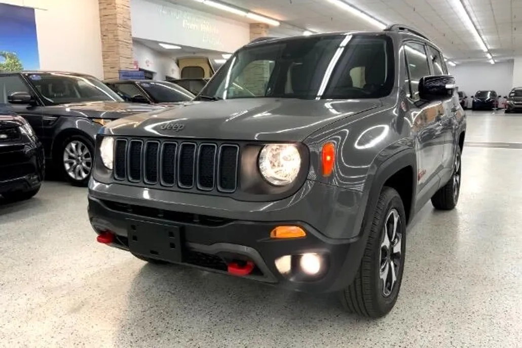2022 Jeep Renegade Trailhawk photo 1