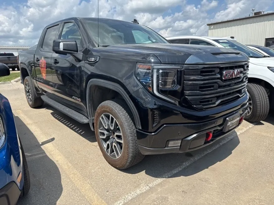 2023 Gmc Sierra 1500 AT4 photo 1