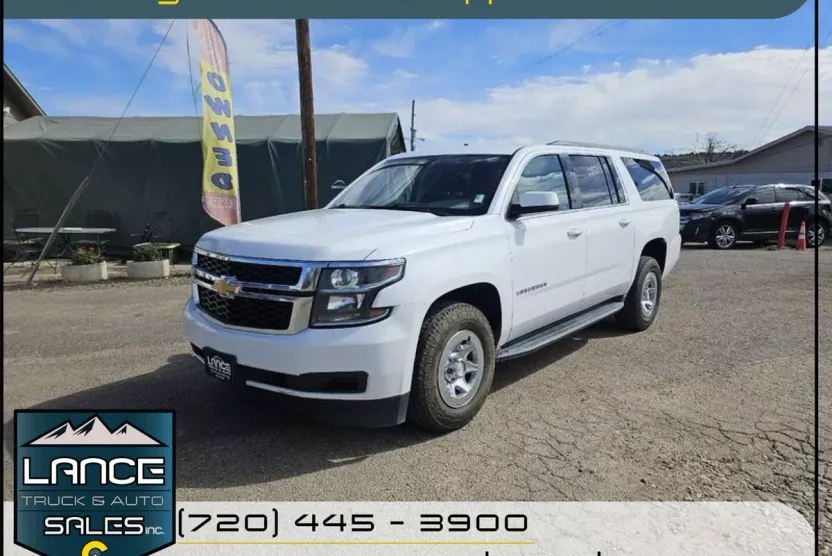 2018 Chevrolet Suburban photo 1