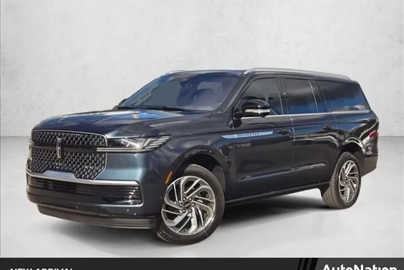 2025 Lincoln Navigator L Reserve photo 1