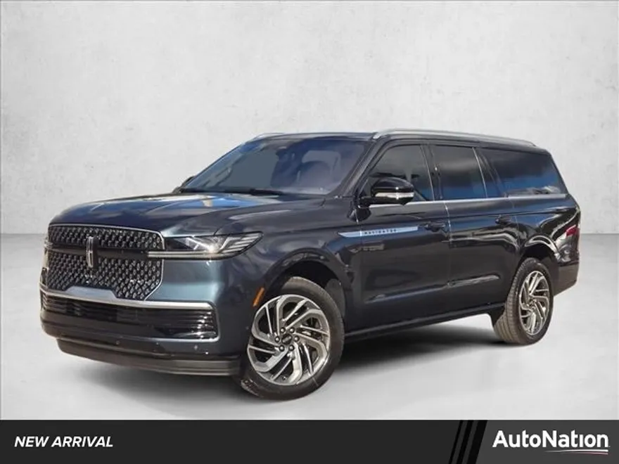 2025 Lincoln Navigator L Reserve photo 1