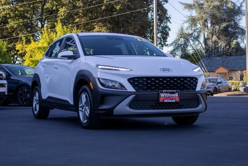 2022 Hyundai Kona SE photo 1