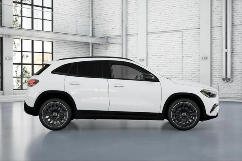 2026 Mercedes Benz GLA 250 4MATIC photo 1