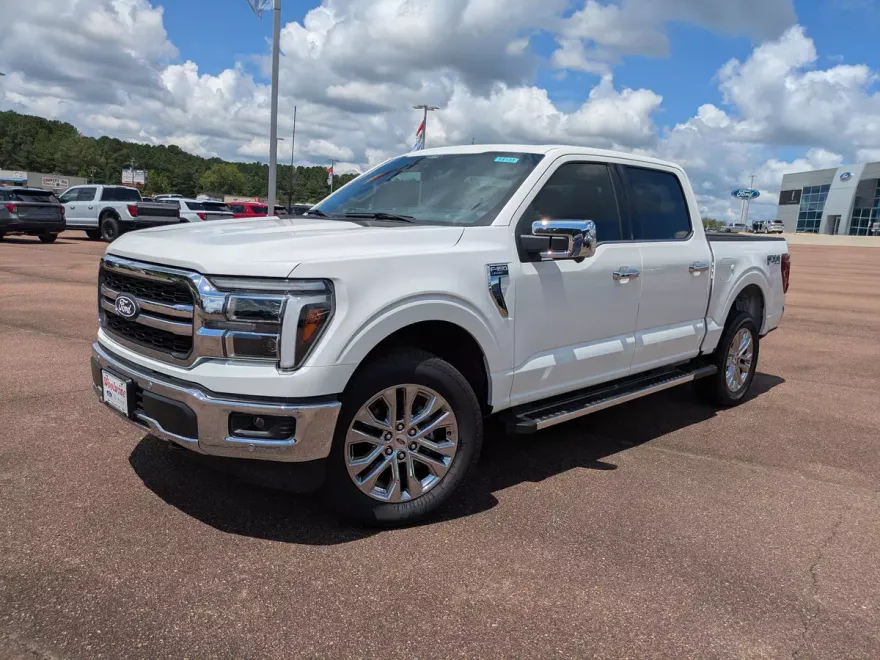 2025 Ford F-150 Lariat photo 1