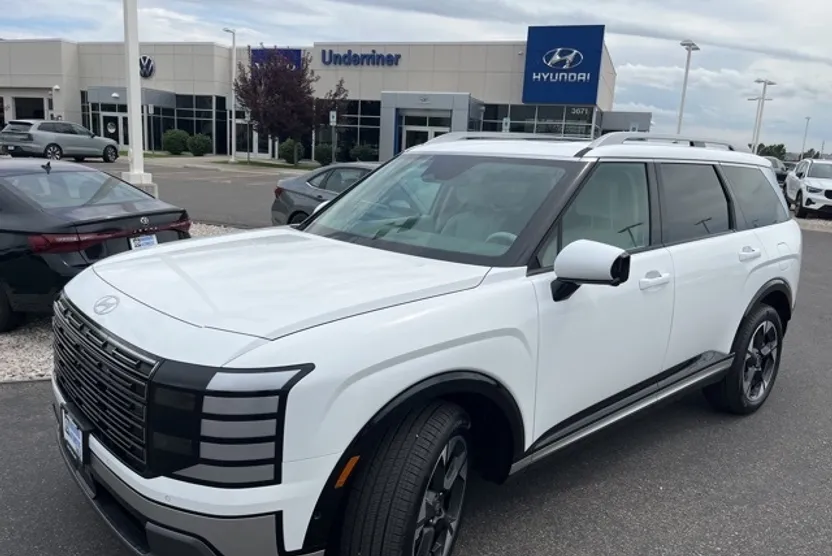 2026 Hyundai Palisade Limited photo 1