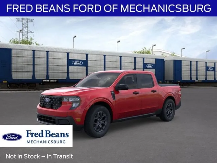 2025 Ford Maverick XLT photo 1