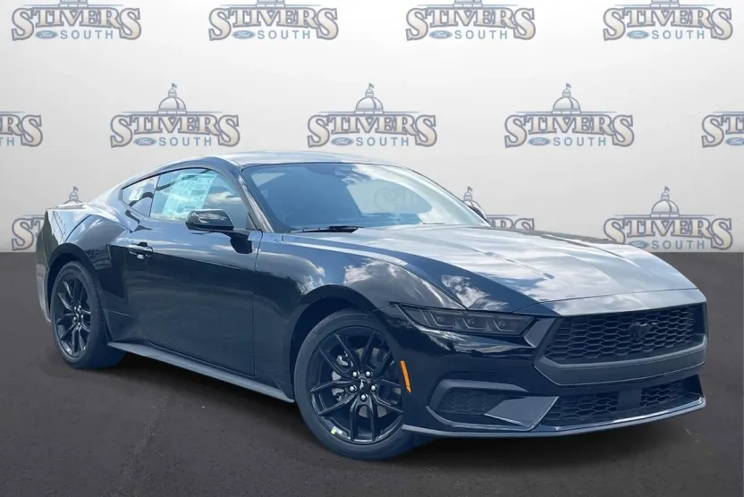 2025 Ford Mustang EcoBoost photo 1