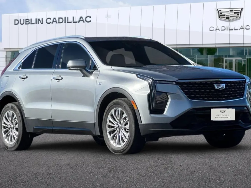 2024 Cadillac XT4 Premium Luxury photo 1
