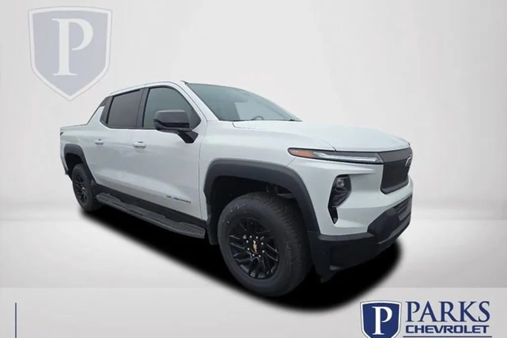 2024 Chevrolet Silverado EV Work Truck photo 1