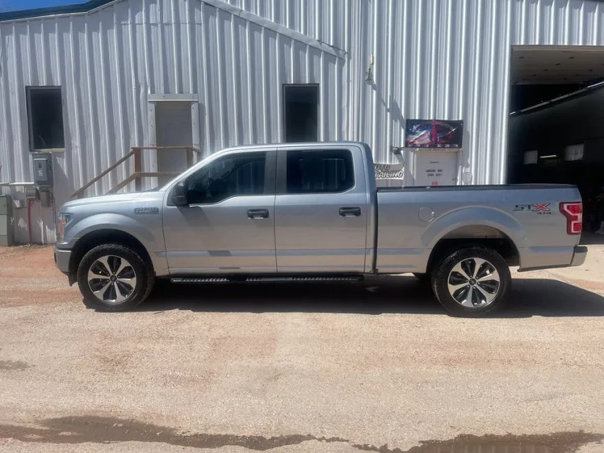 2020 Ford F-150 XL photo 1