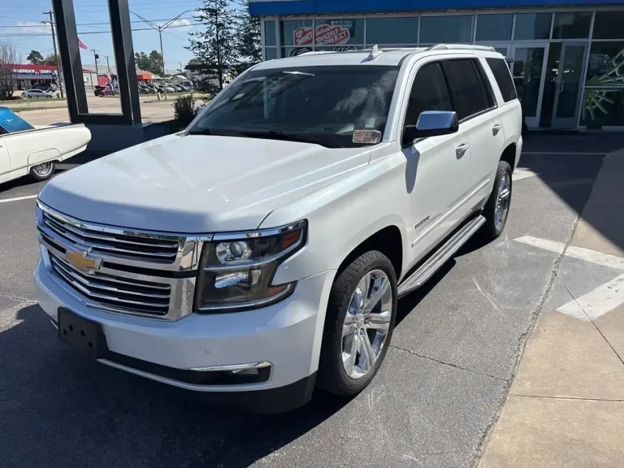 2018 Chevrolet Tahoe Premier photo 1