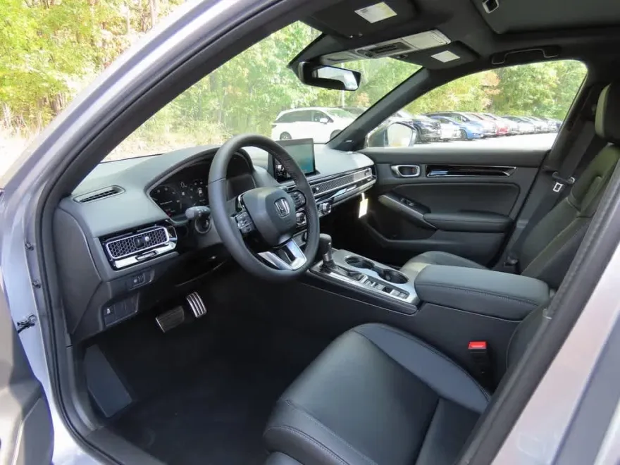 2026 Honda Civic Hatchback Hybrid Sport Touring photo 1