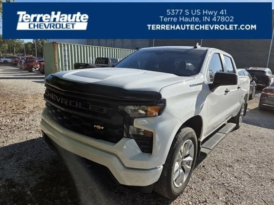 2024 Chevrolet Silverado 1500 Custom photo 1