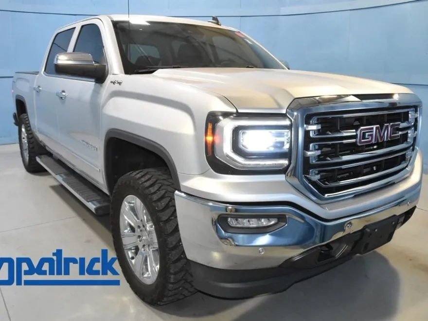 2017 Gmc Sierra 1500 SLT photo 1
