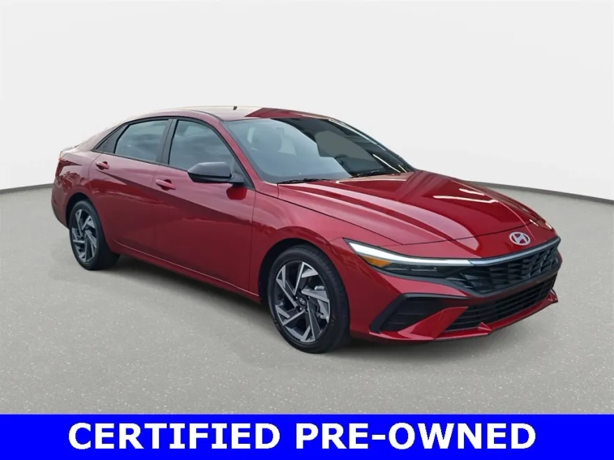 2025 Hyundai Elantra SEL Sport photo 1