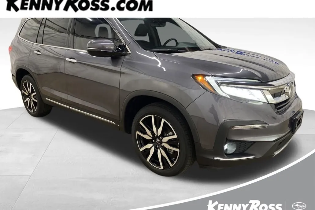 2022 Honda Pilot Touring photo 1