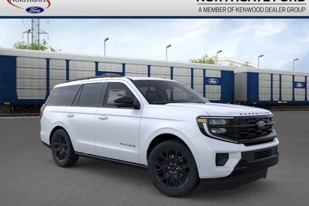 2025 Ford Expedition Platinum photo 1