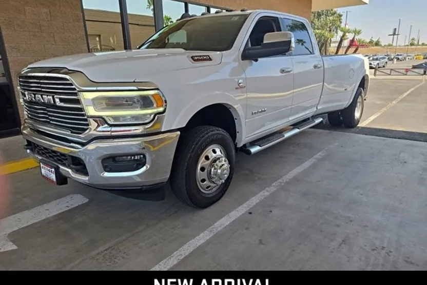 2020 Ram 3500 Laramie photo 1