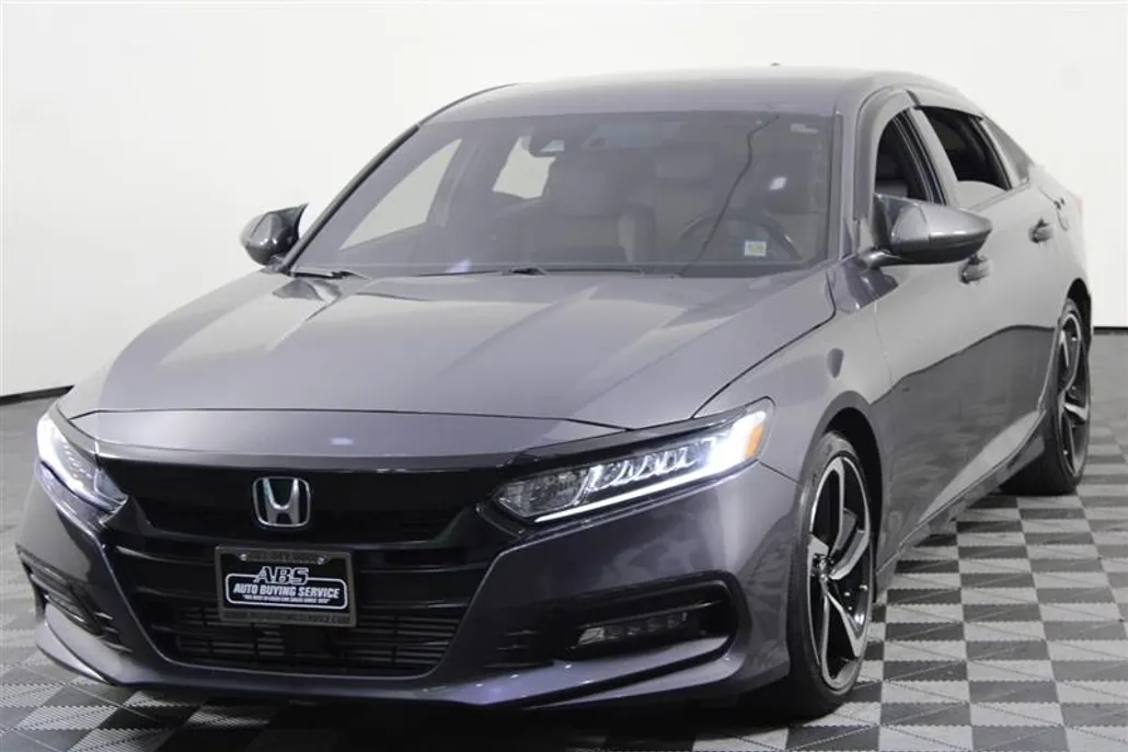 2019 Honda Accord Sport 1.5T photo 1