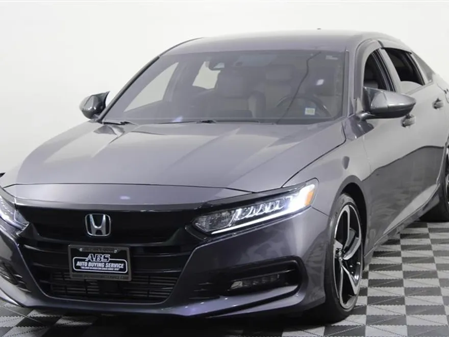 2019 Honda Accord Sport 1.5T photo 1