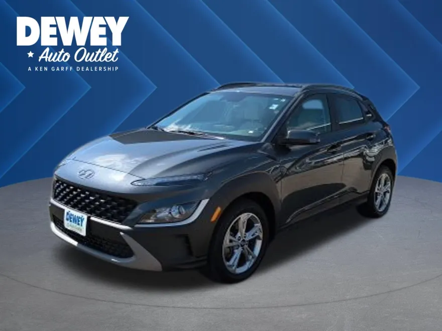 2022 Hyundai Kona SEL photo 1