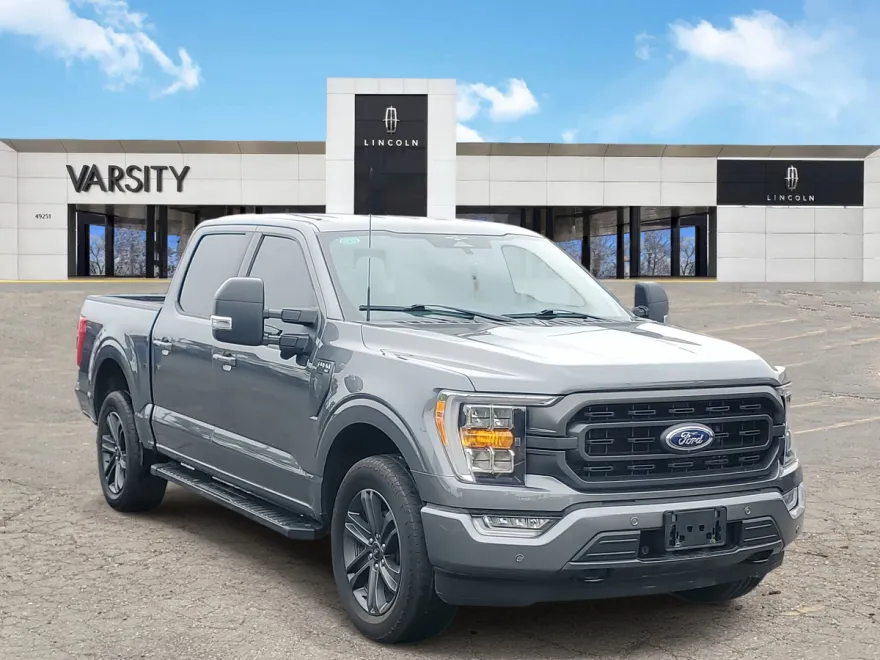 2023 Ford F-150 XLT photo 1